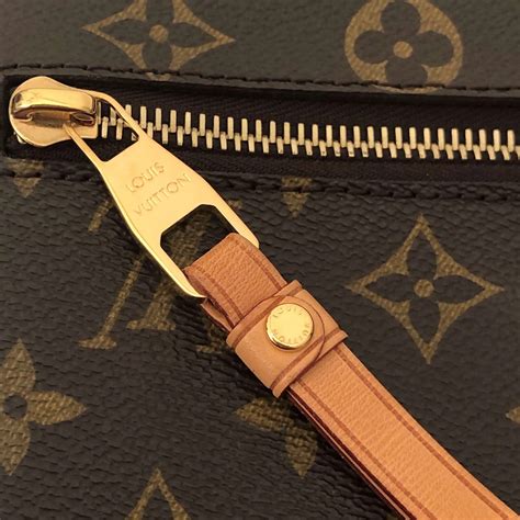 fake louis vuitton zipper|louis vuitton zipper tote.